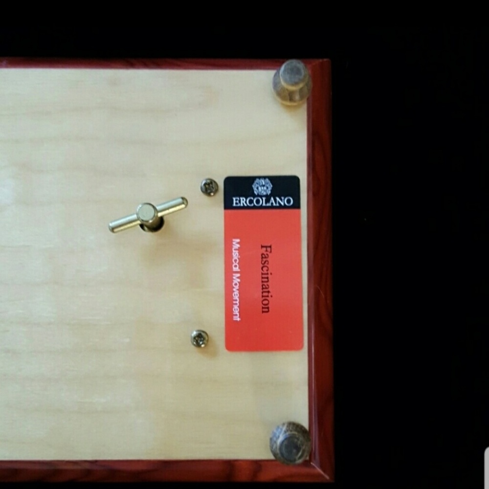 Jewelry Box - Picture 4 of 4